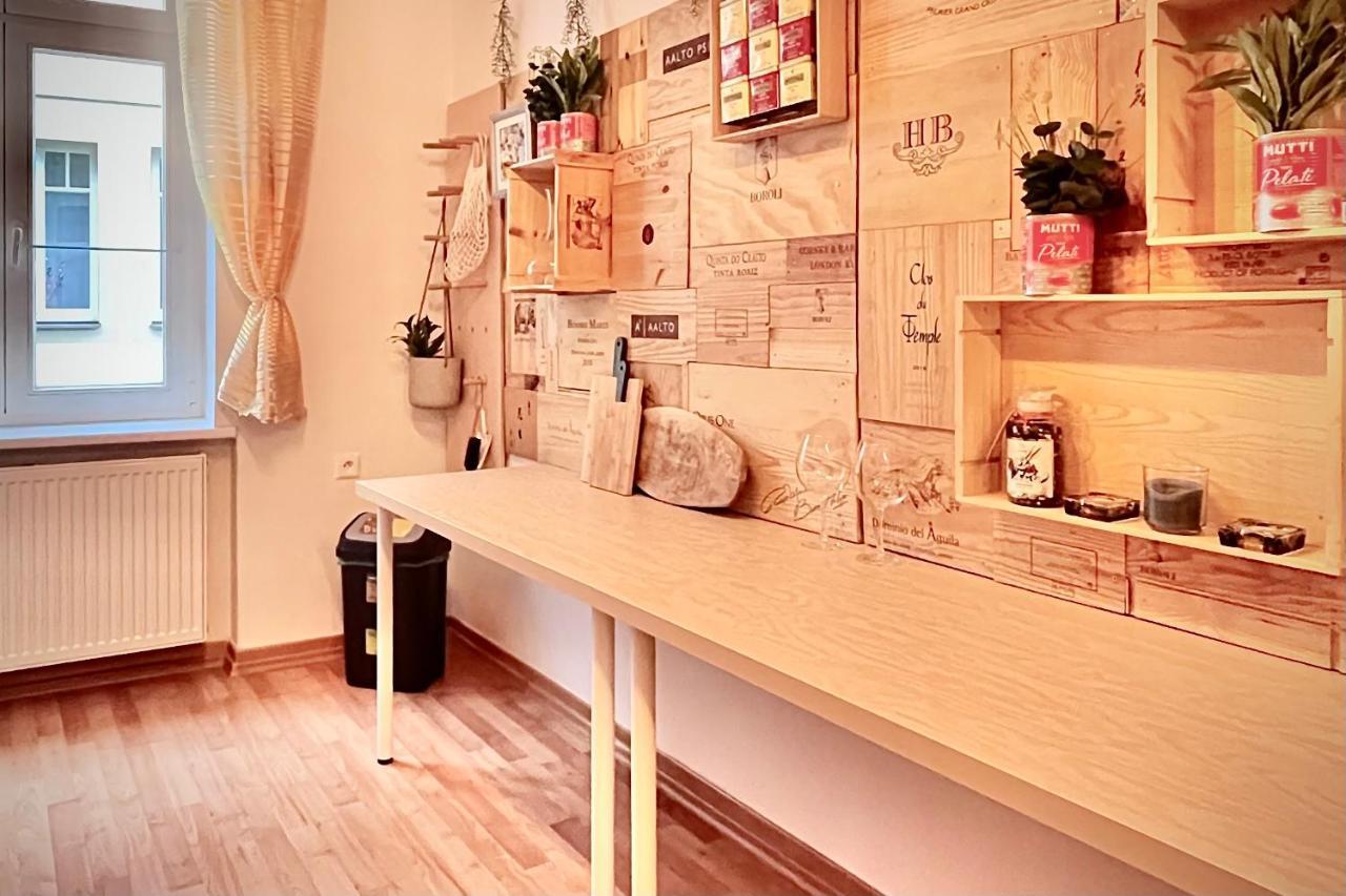 קרלובי וארי Sunny City - Apartment In Spa Zone With Private Garage מראה חיצוני תמונה