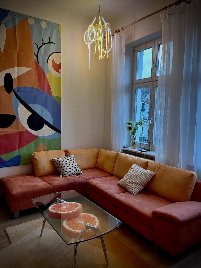 קרלובי וארי Sunny City - Apartment In Spa Zone With Private Garage מראה חיצוני תמונה